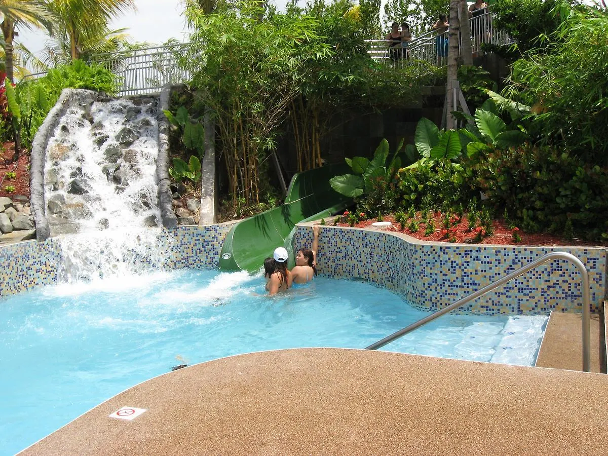 Aquatika Beachfront And Rainforest Views Daire Loiza